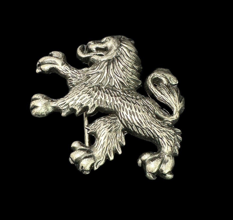 Dragon Figure Belt Buckle Silver Tone Lion Heraldic Retro Vintage