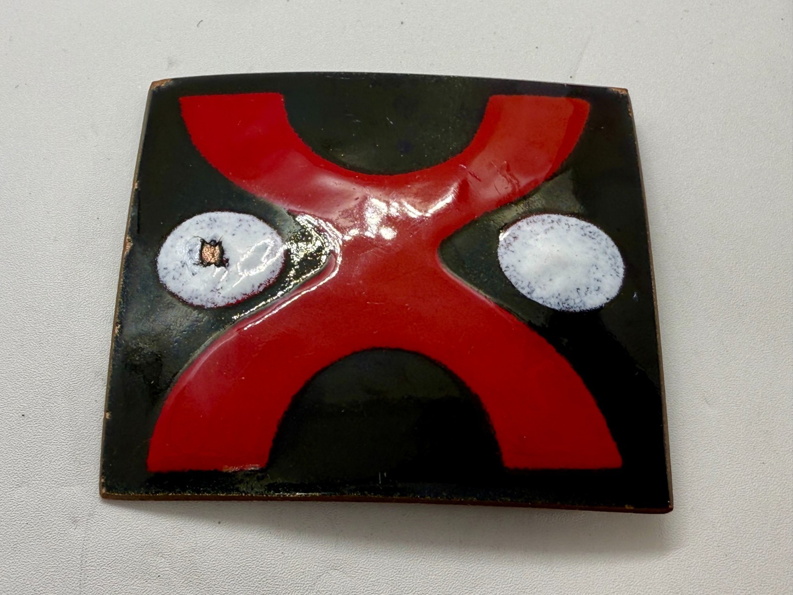 X Logo? Pattern Red Black Enamel Artisan? Vintage Belt Buckle