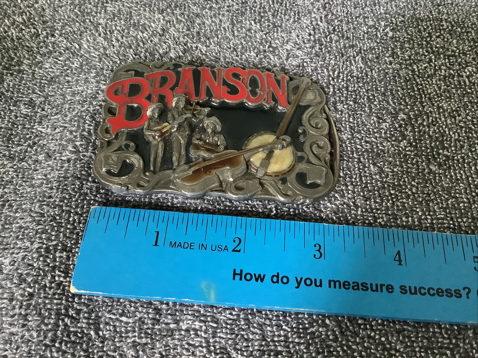 BRANSON MISSOURI Belt Buckle BC-0007~Enamel Banjo Fiddle~Big Cabin Wholesale Gif