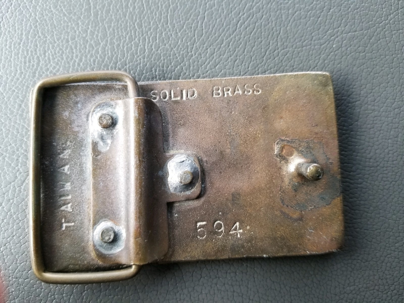 Vintage 1970&rsquo;s SOLID BRASS Chevy Corvette belt buckle 3&Prime; wide