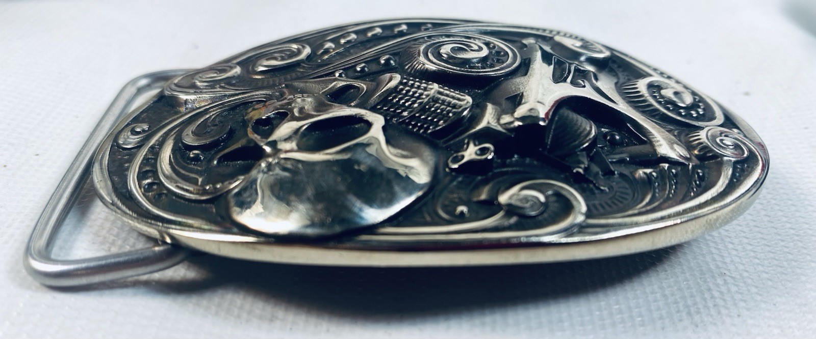 Belt Buckle Tattoo Themed Machine Tattoist with Skull Very Ornate