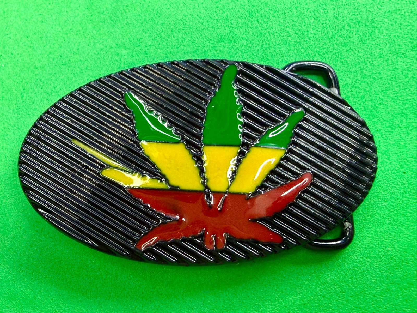 Marijuana Cannabis Pot Leaf Weed Enameled Rasta Belt Buckle New in open Box