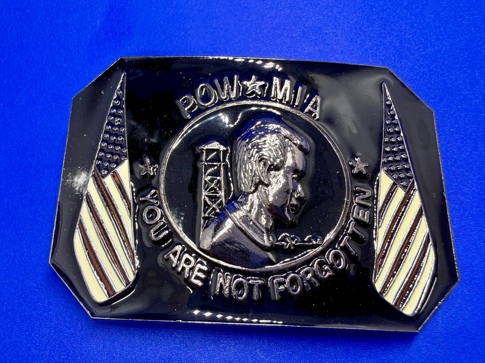 POW MIA You Are Not Forgotten Flag Army Patriots Belt Buckle New Condition
