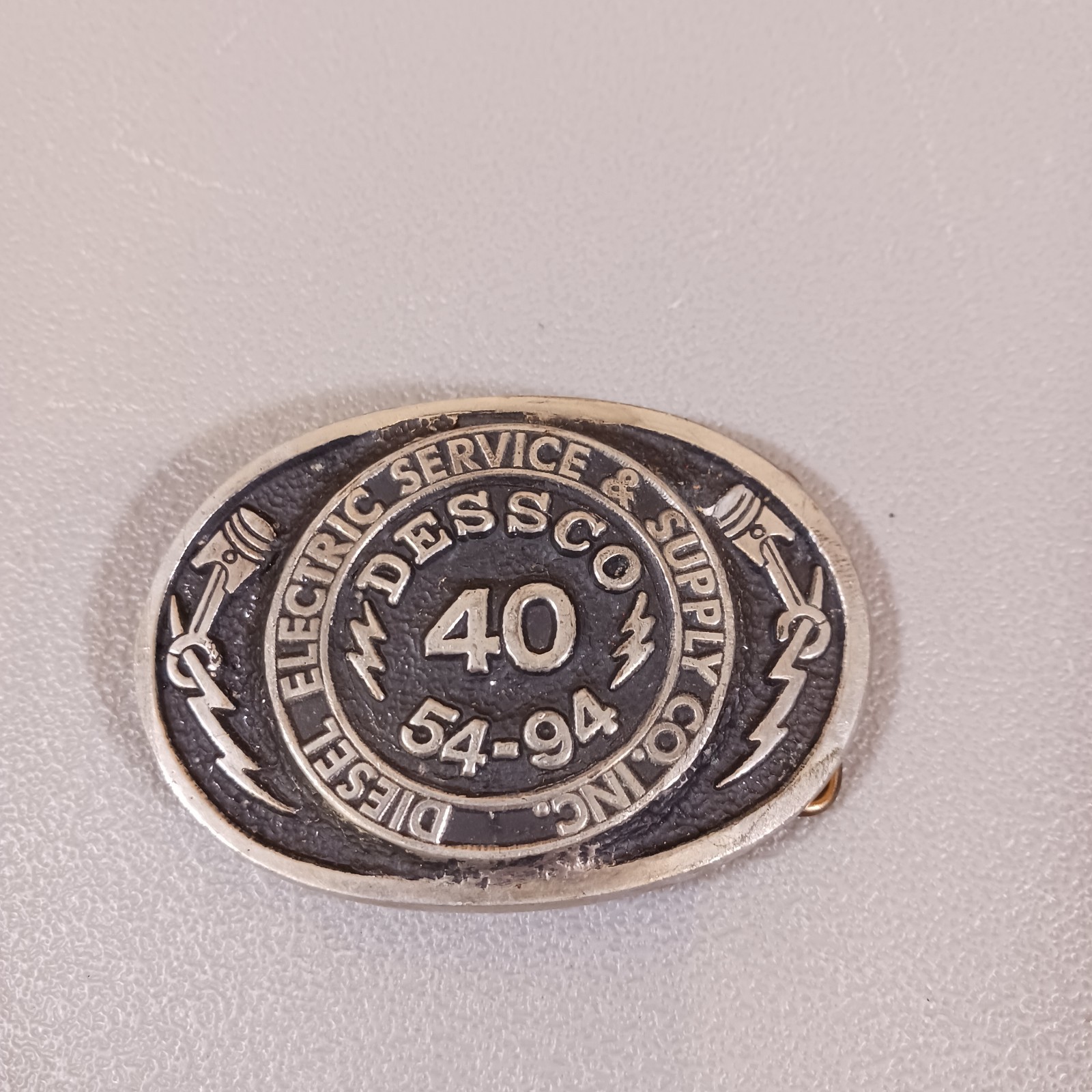 Vntg Diesel Electric Supply Service Company 40 Yrs Belt Buckle 54-94 Gary Praxen