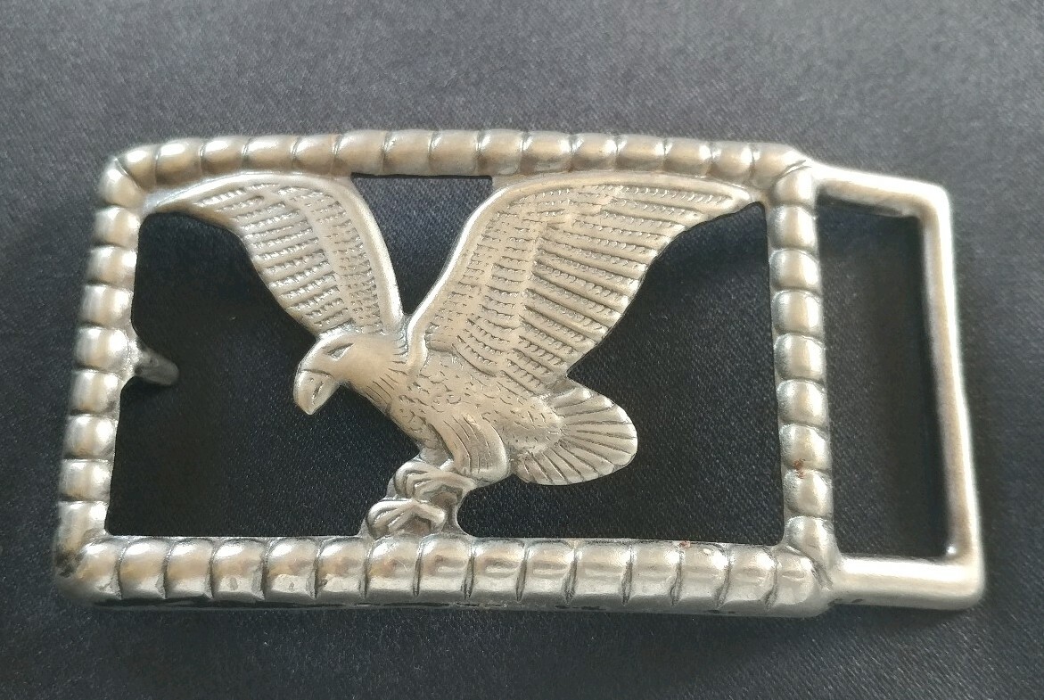 EAGLE HAWK BIRD FLIGHT FLYING SOARING CUTOUT DESIGN BELT BUCKLE