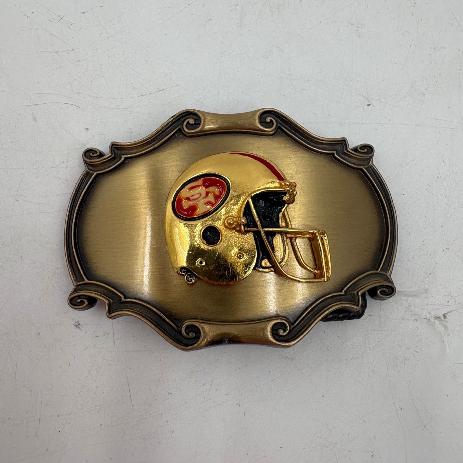 Vintage 1978 San Francisco 49ers Belt Buckle Raintree NFL Football Helmet Gold