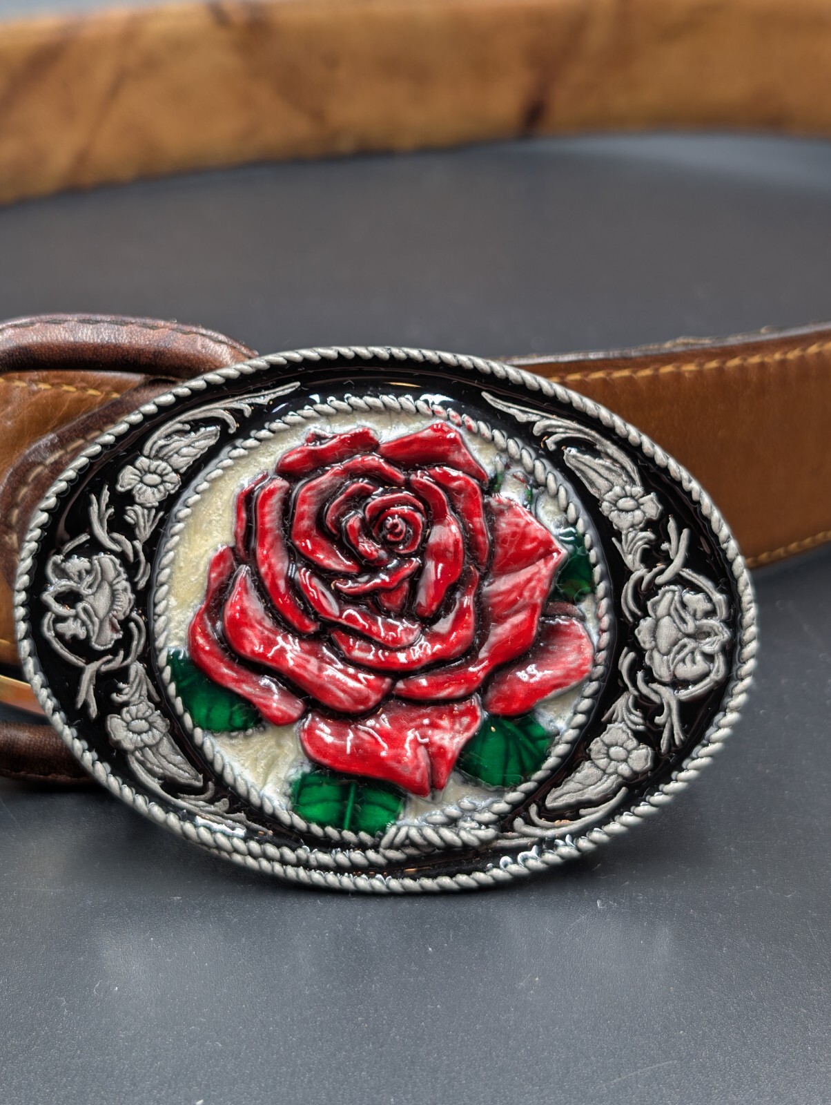 Vintage Siskiyou 1991 Pewter Belt Buckle Red Rose Enamel Ashland, Oregon