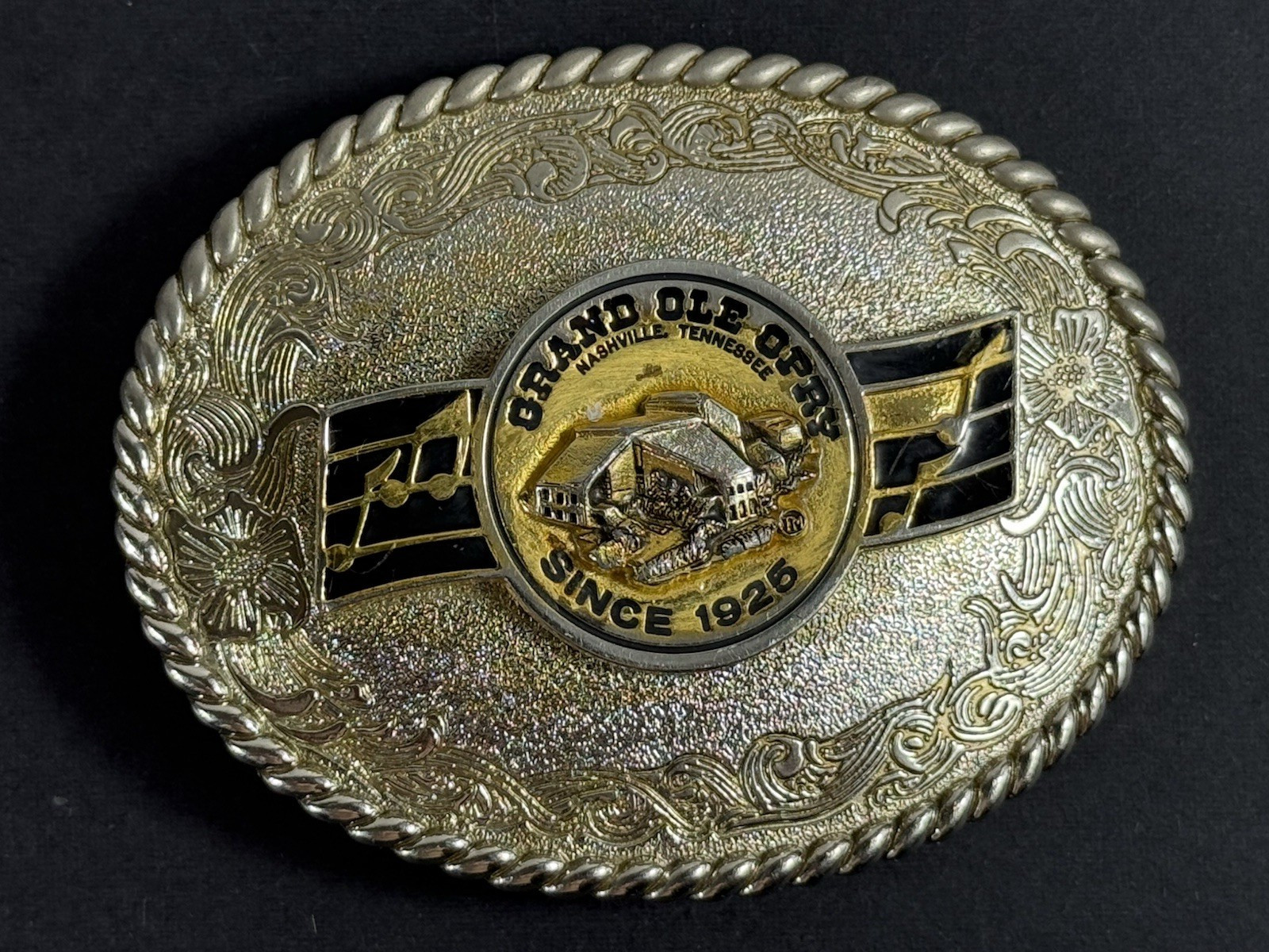 Vintage 1978 Raintree Grand Ole Opry Nashville Tennessee Belt Buckle 3.75&Prime;