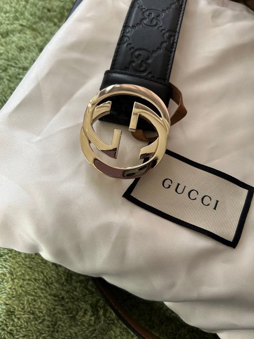GUCCI Pre-Owned Double Logo Leather Belt 370543 Worn By Watashi Rakia