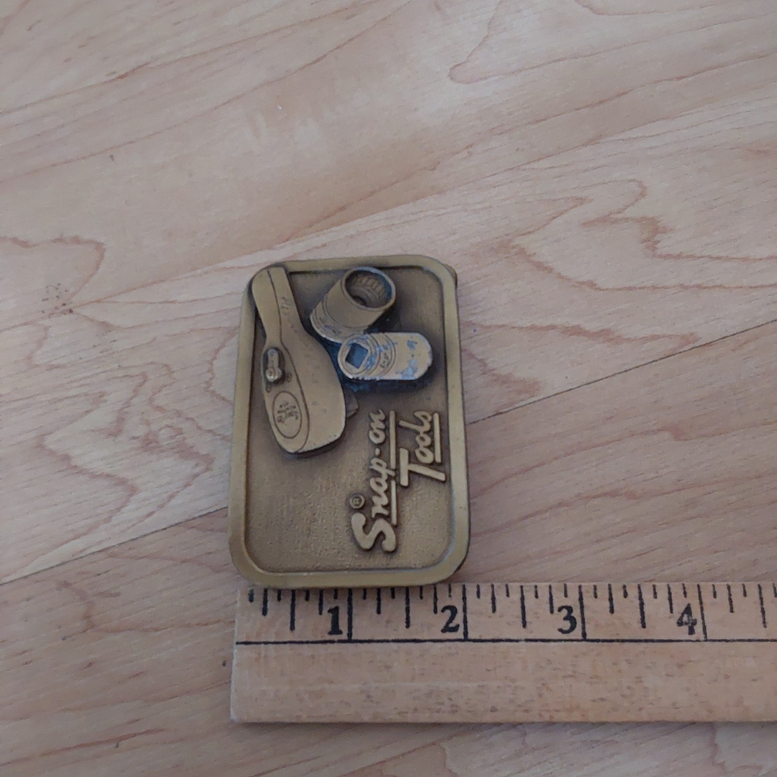 Hit Line Snap On Tools Metal Belt Buckle Sockets Ratchet READ- pitted wear