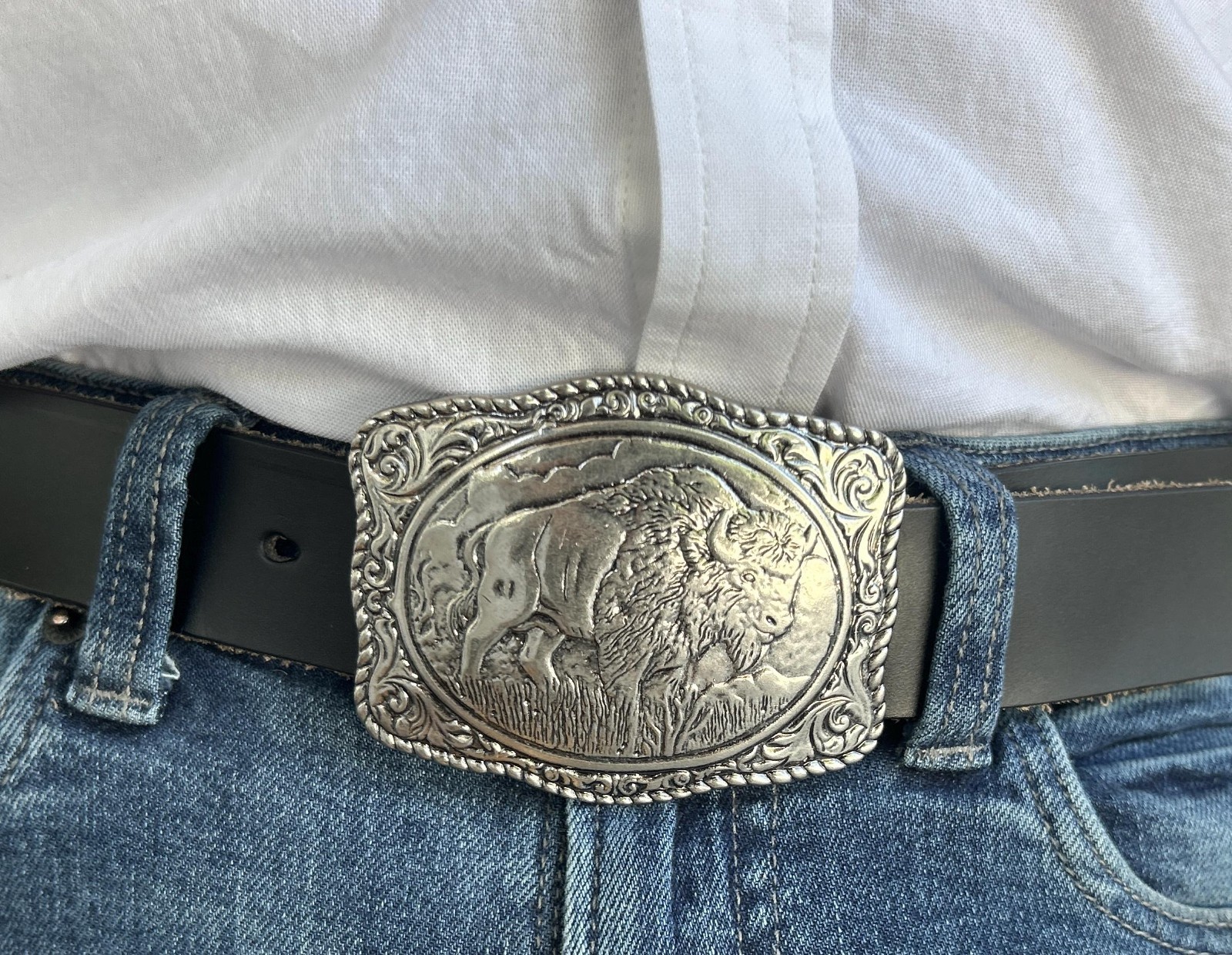 Engraved Buffalo Belt Buckle Southwestern Cowboy Style Fits 1.5 Inch Belt