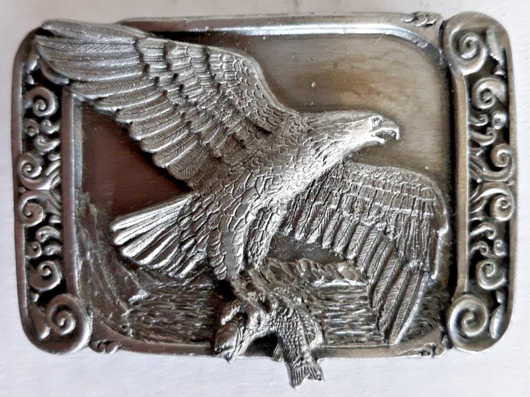 1984 Siskiyou Eagle grabbing a fish silver belt buckle 3&Prime; long belt size 2.75&Prime;