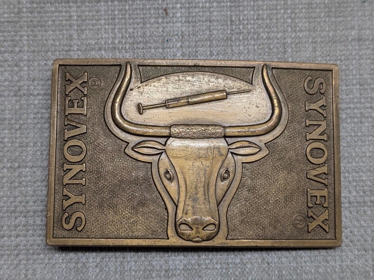 vintage 1970s belt buckle WESTERN cow bull COWBOY rancher FARMING brass