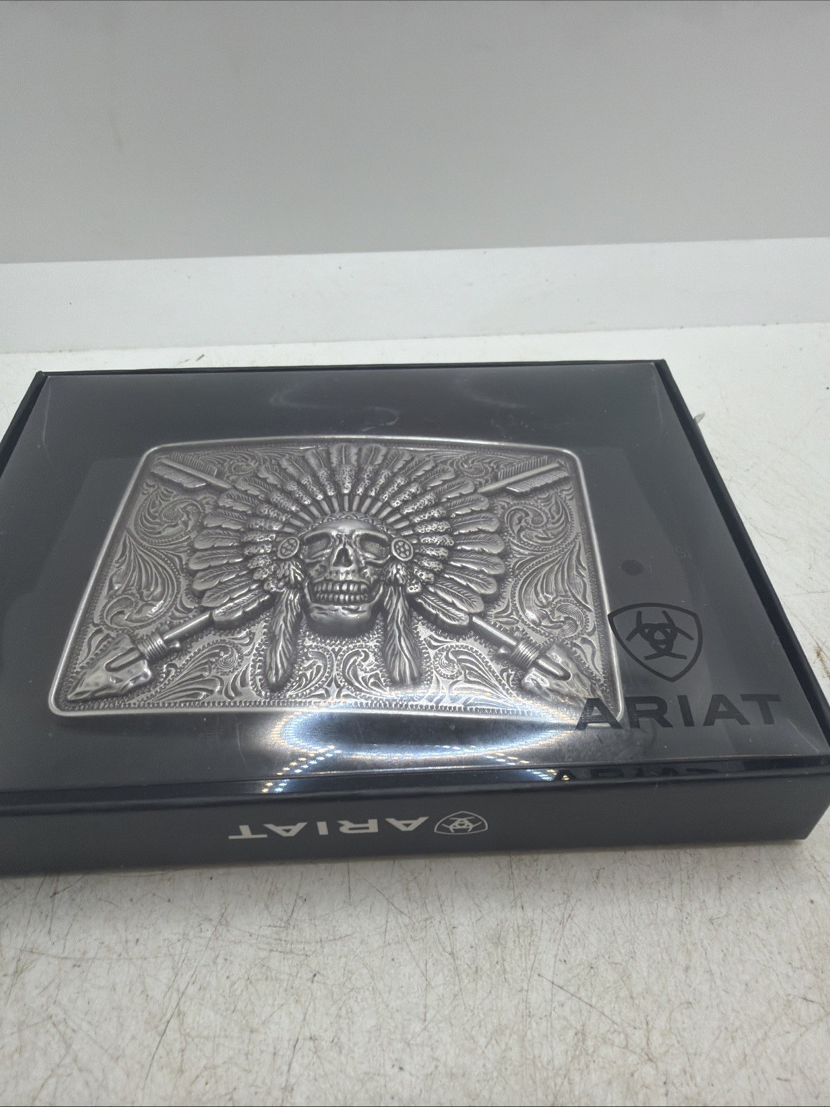 Ariat Men&rsquo;s Rectangle Chief Skull Buckle A37009 New