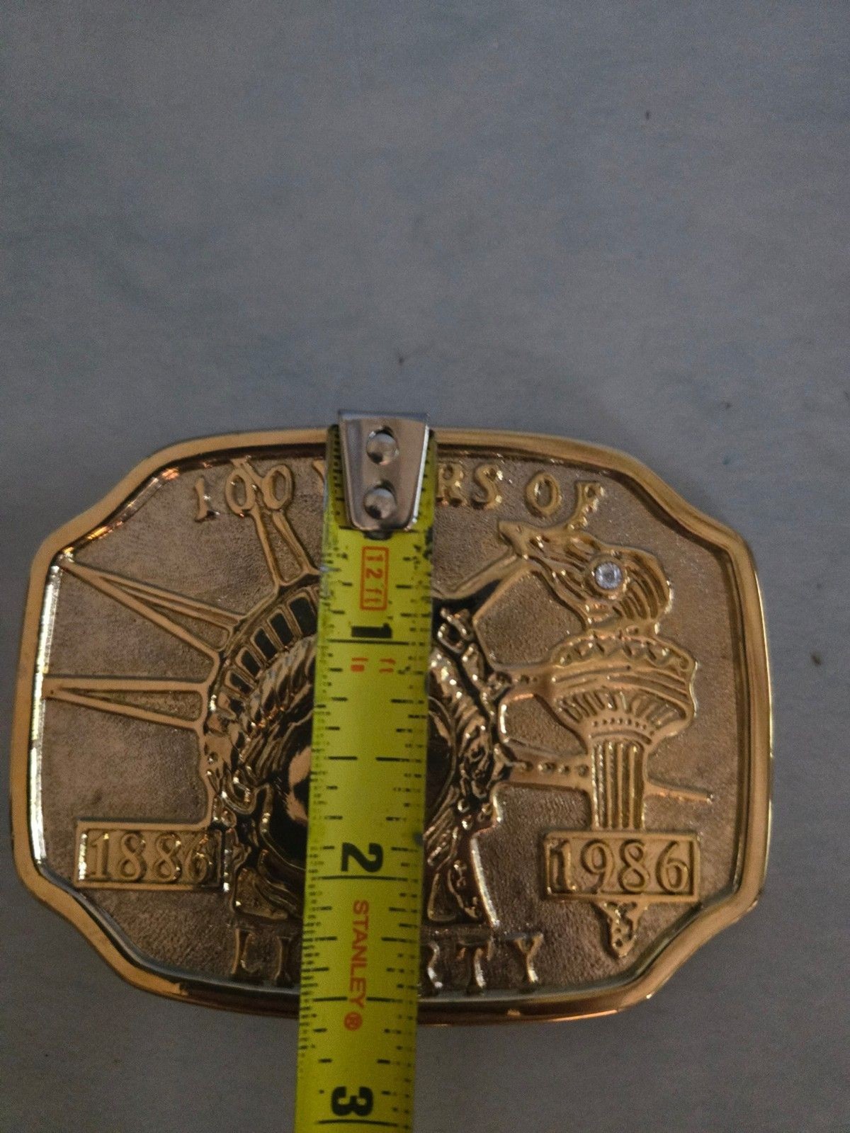 Centennial 1886-1986 Statue of Liberty Commemorate Golden Belt Buckle (O-17)
