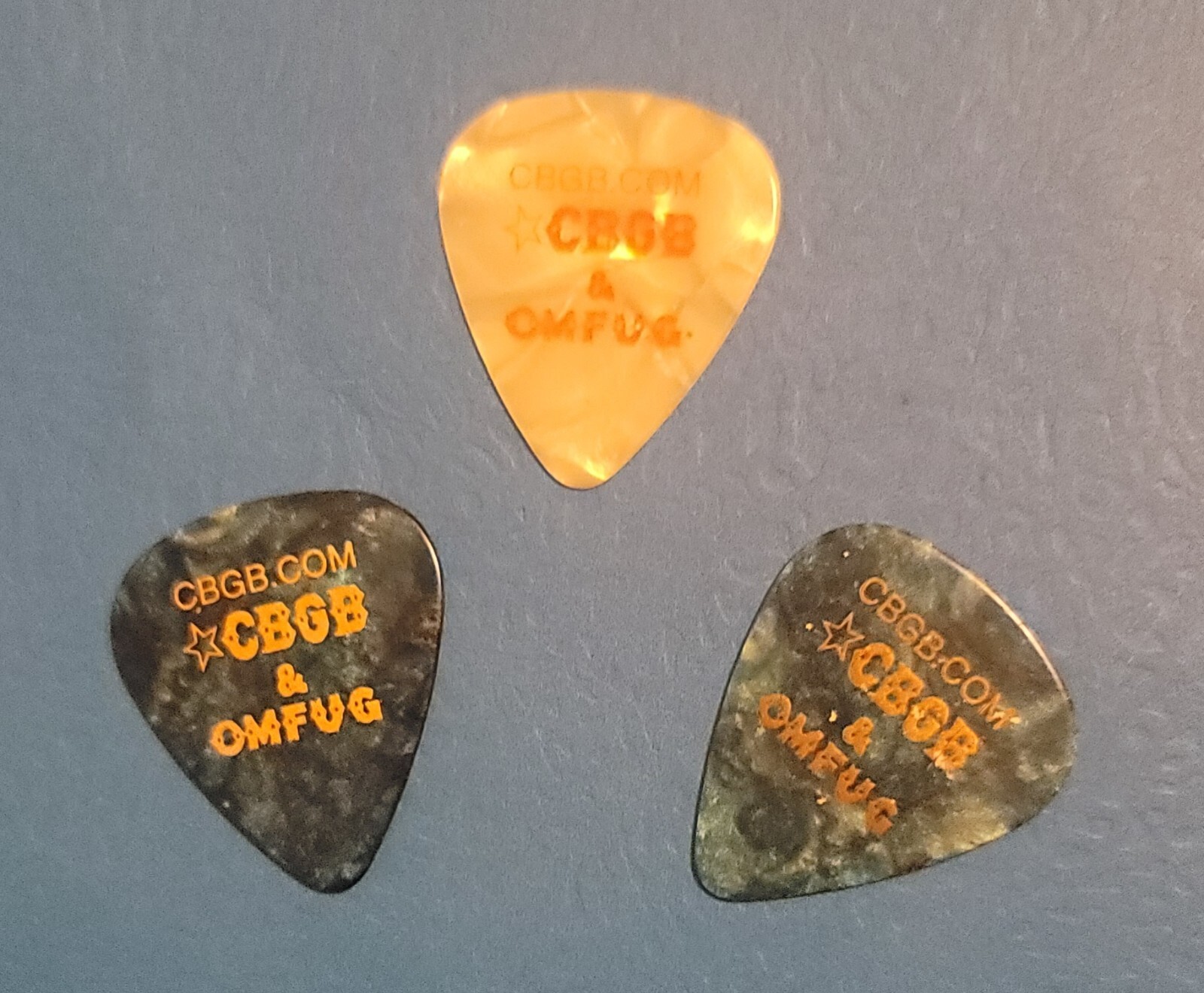 CBGB & OMFUG Belt Buckle , Chain Wallet & 3 Guitar picks
