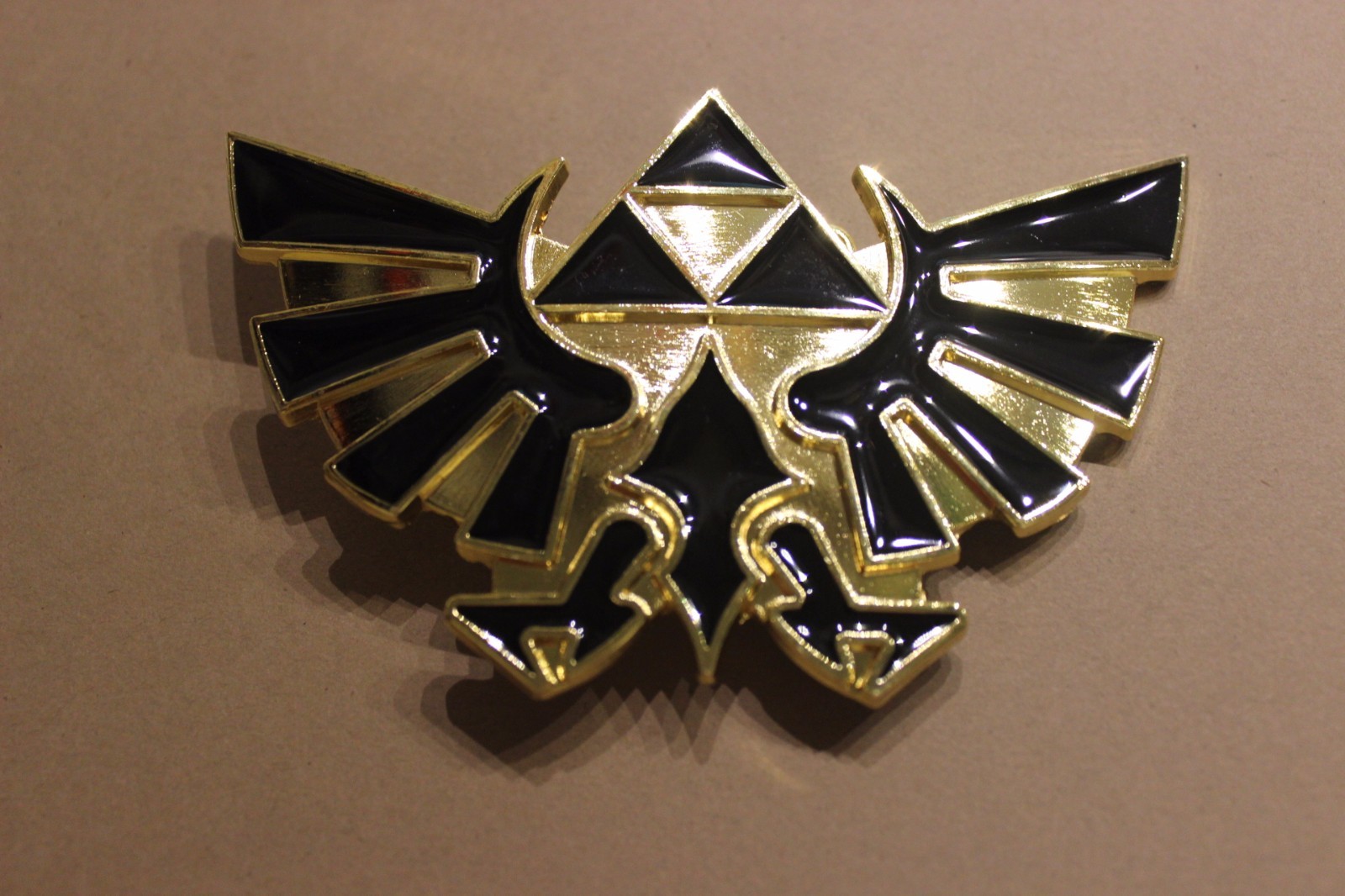 Nintendo THE LEGEND OF ZELDA Black and Gold Triforce Belt Buckle