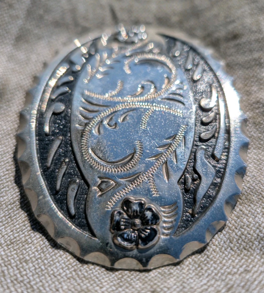 Vintage Belt Buckle Made in USA Black & Silver Western Style 3- 1/2&Prime; X 2- 3/4&Prime;
