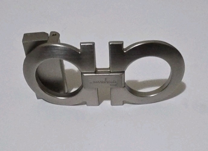 AUTH. SALVATORE FERRAGAMO SILVER GANCINI BELT BUCKLE FOR 1.3&Prime; WIDE BELT STRAP