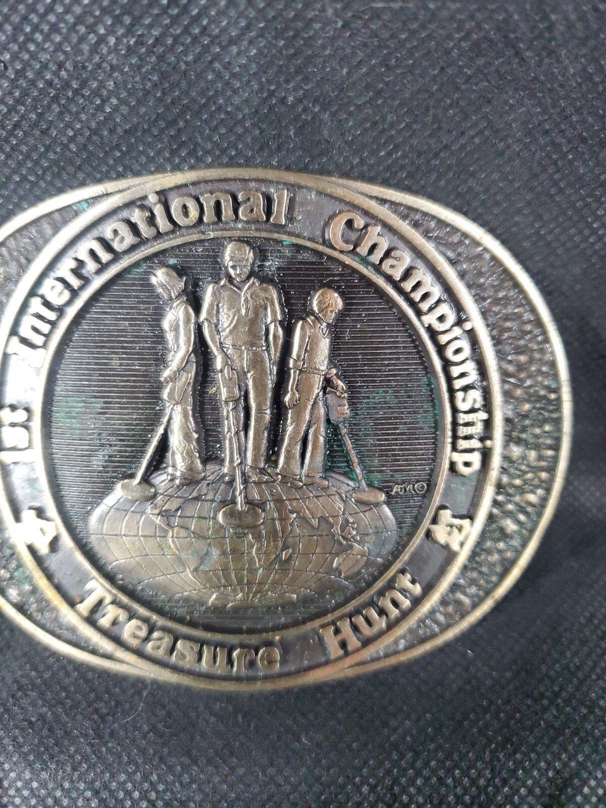 1979 3D 1ST INTERNATIONAL TREASURE HUNT Metal Detector BELT BUCKLE TEXAS ***