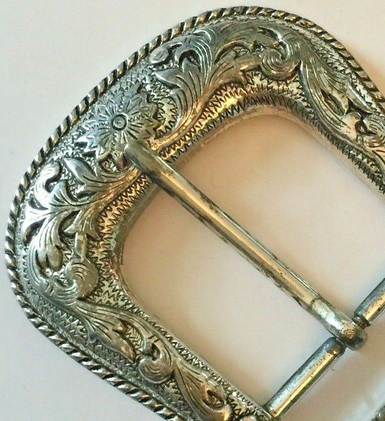 Antique Worn Western Floral Engraved Antique Belt Buckle 1 1/2&Prime;