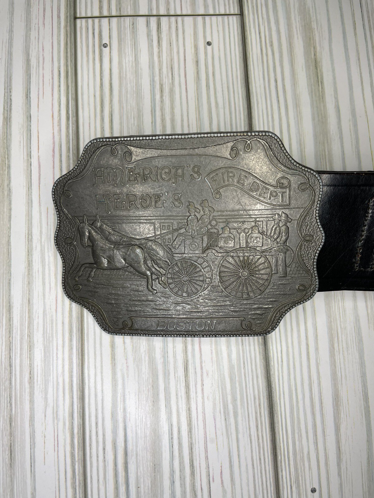 VTG Americas Heroes Fire Department Boston Men&rsquo;s Size 40 Leather Belt w/Buckle