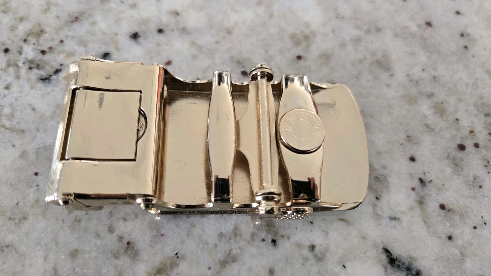 Men’s belt Buckle. Automatic sliding buckle Black /Gold Jaguar Belt buckle only