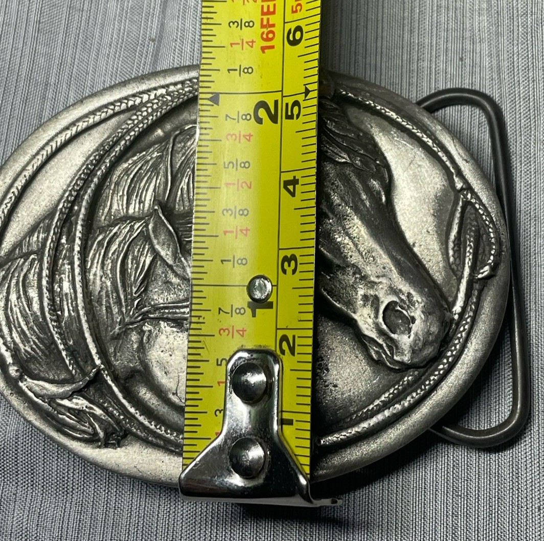 Vintage 1983 Siskiyou U-10 Double Horse Head Pewter Belt Buckle Western