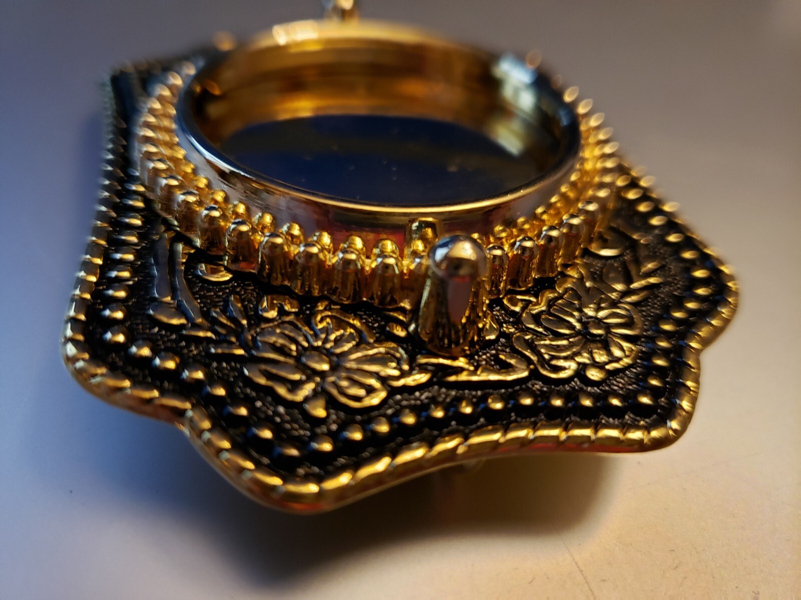 New Black & Gold Western Style Belt Buckle For Silver Dollar Or 39mm Stone NOS