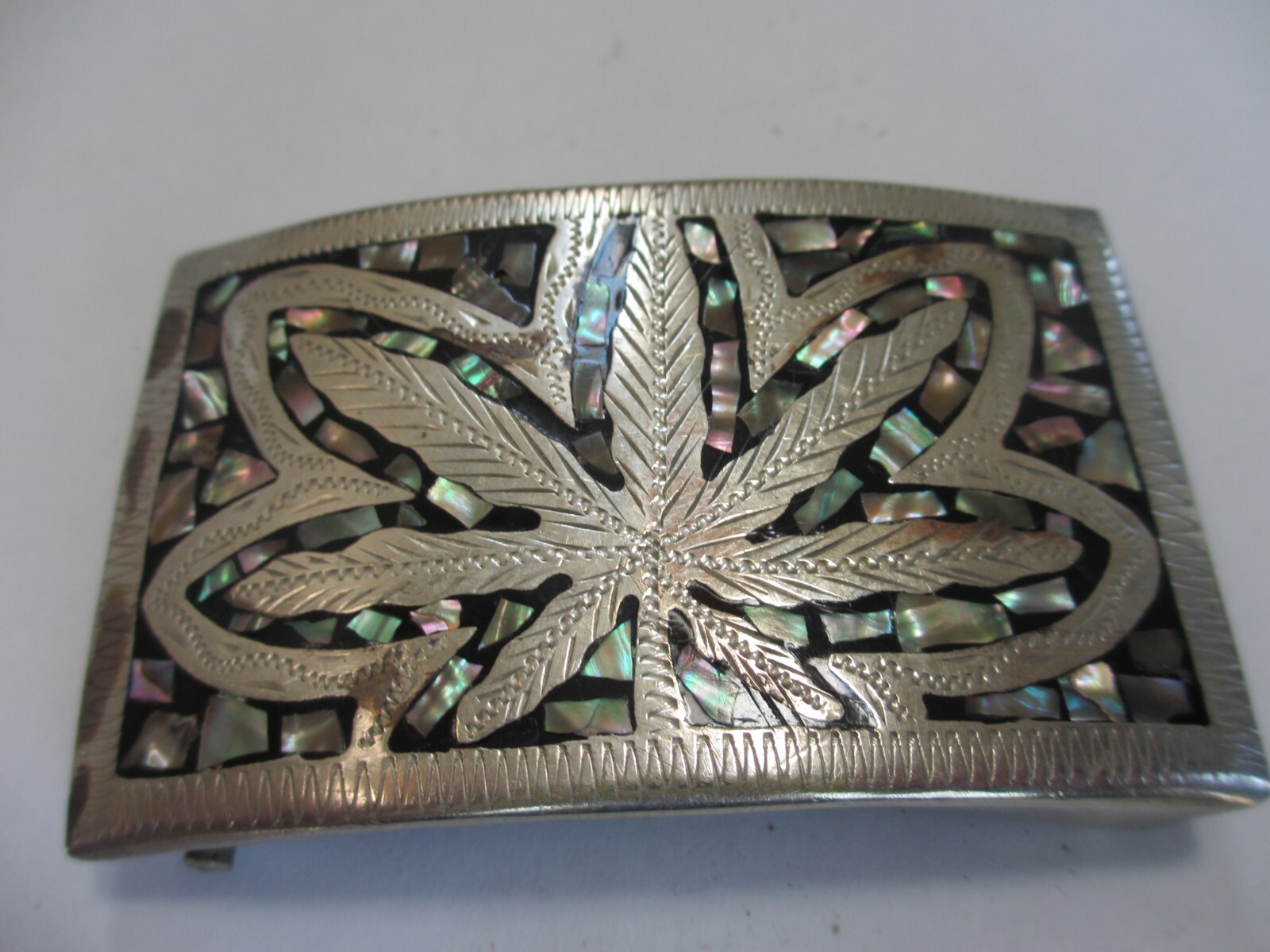 vintage 1970s SILVER PLATE ABALONE SHELL cannabis marijuana LEAF BELT BUCKLE