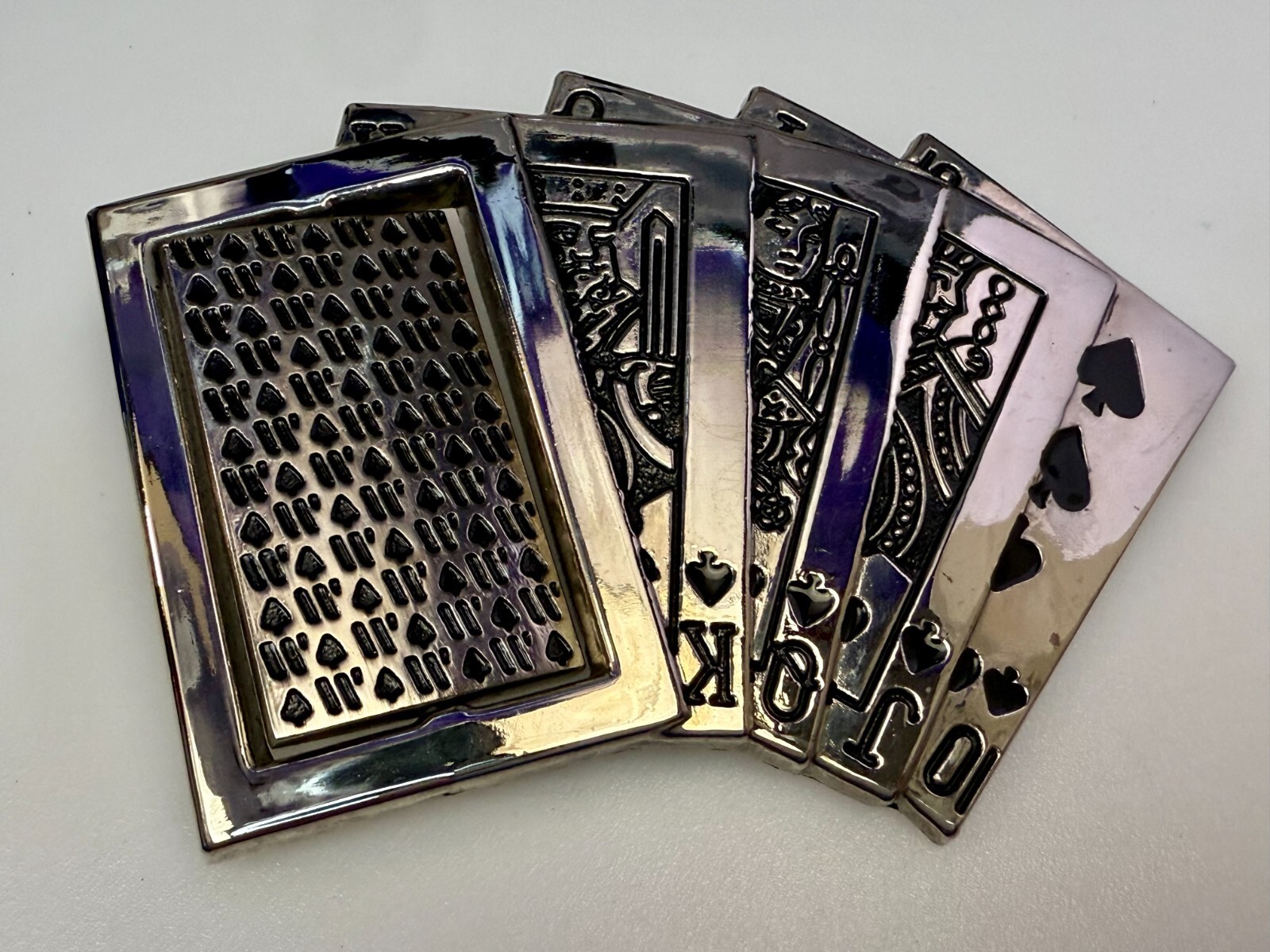 Royal Straight Flush Casino Poker Gambling Spinning Reversible Ace Belt Buckle