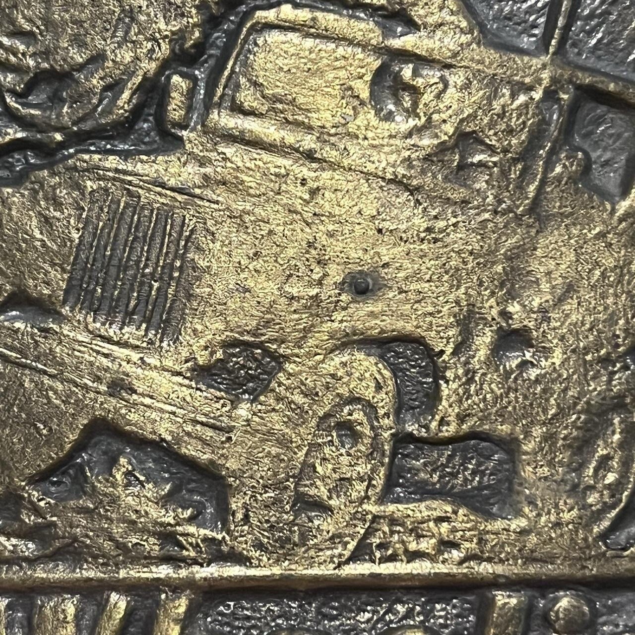 Jeep Car 4-Wheeling off road mud belt buckle Vintage Retro Collectible