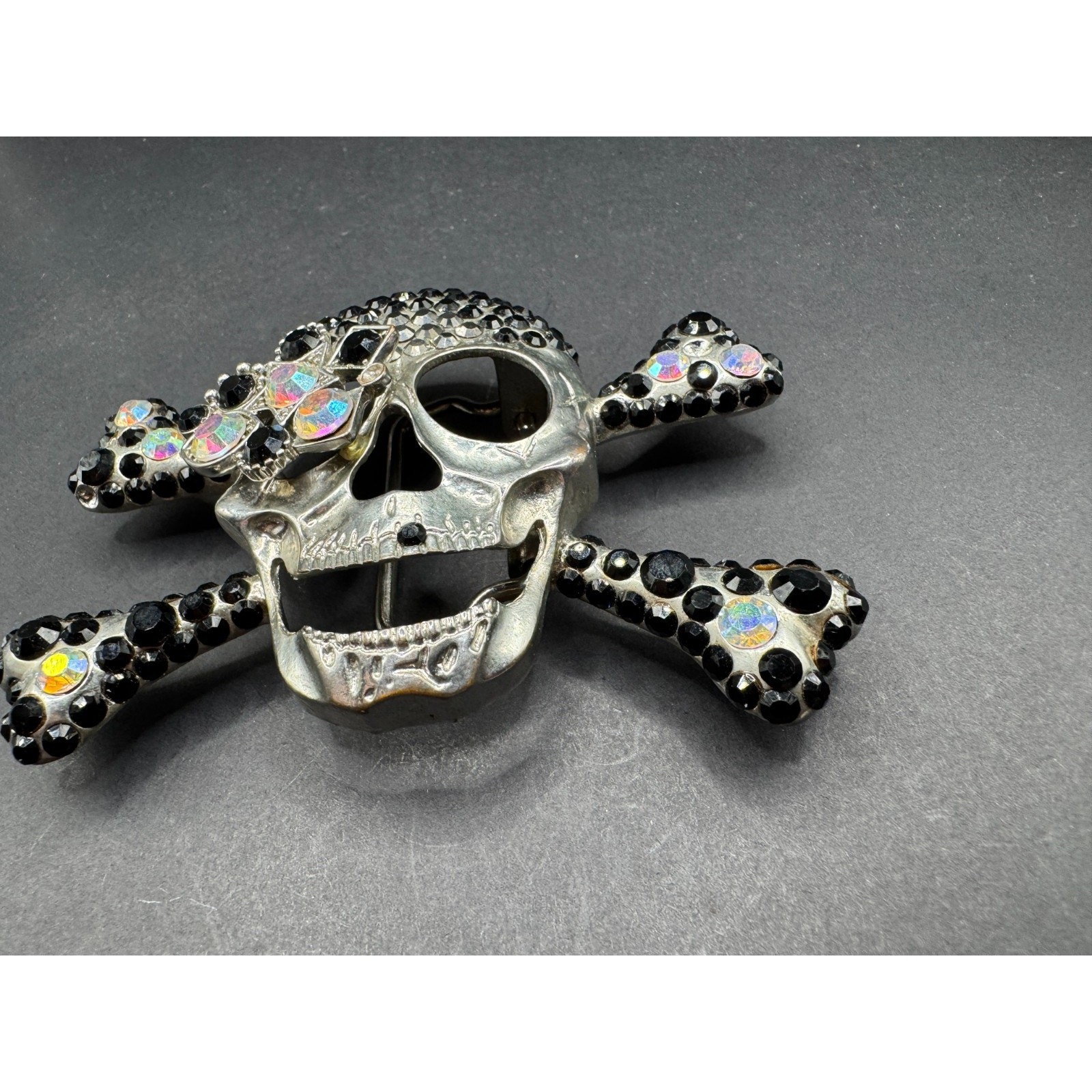 Pirate Skull Head Crossbones with Rhinestone Accent Gothic Punk Belt Buckle