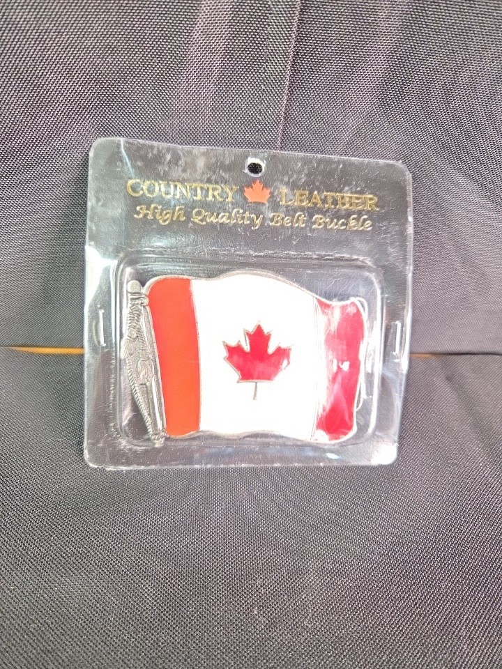 Waving Canadian Flag Belt Buckle BY COUNTRY LEATHER – High Quality- Brand New