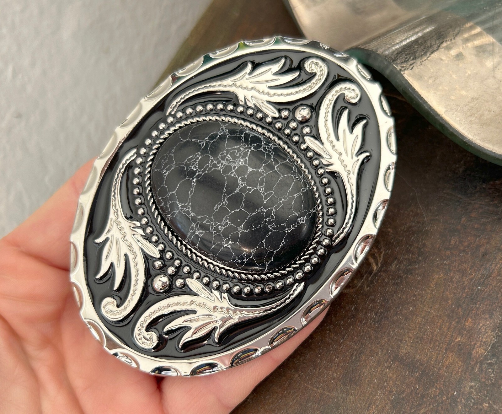 Western Black Vein Stone Belt Buckle Engraved Silver Oval Cowboy Style