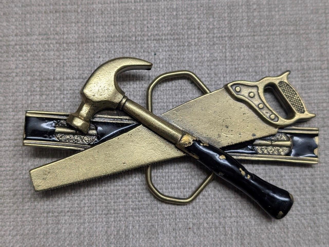 vintage USA made CARPENTER belt buckle TOOLS handyman craftsman BRASS western