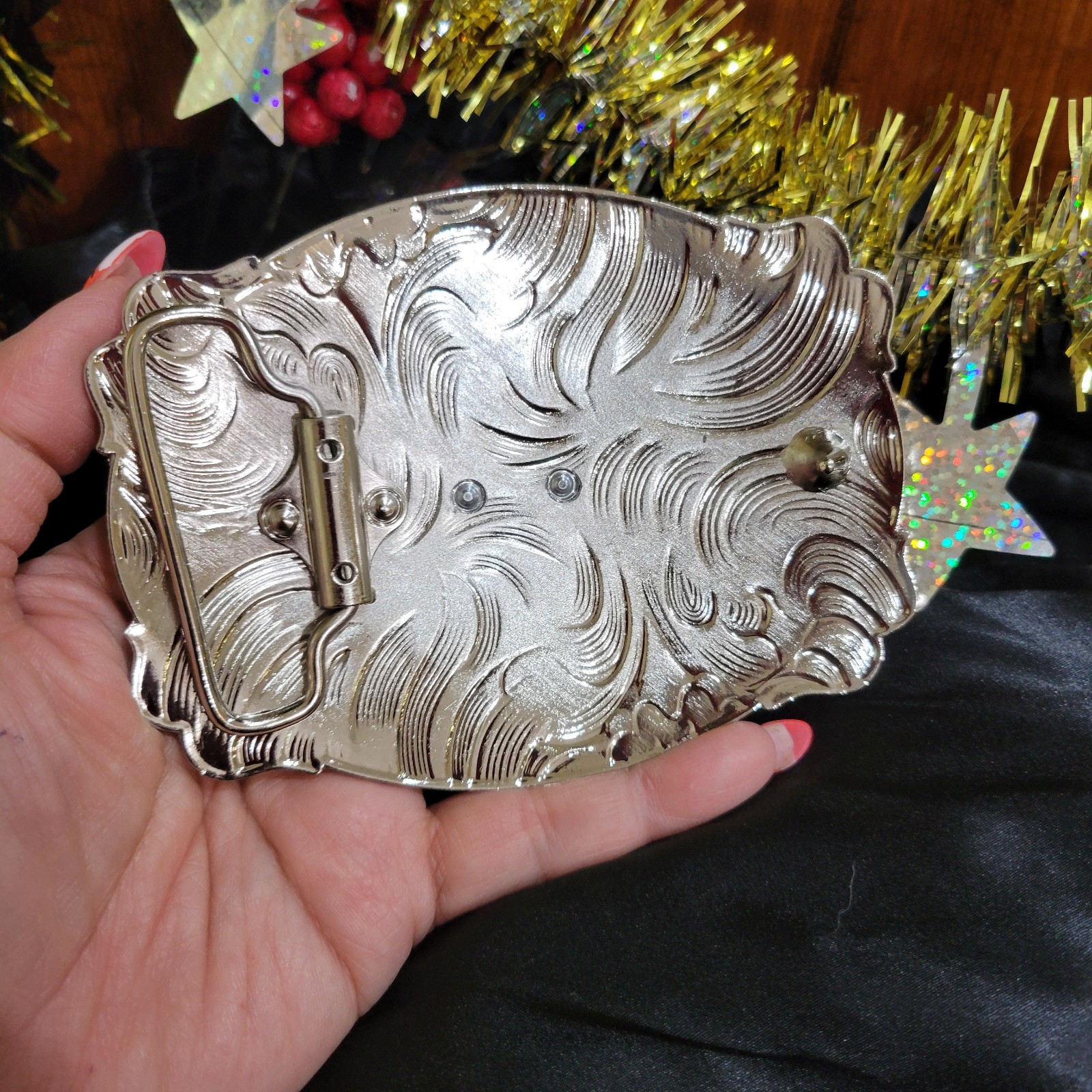 Fighting Roosters Belt Buckle Western Rodeo Silver Rosetone Oval Cowboy Fashi