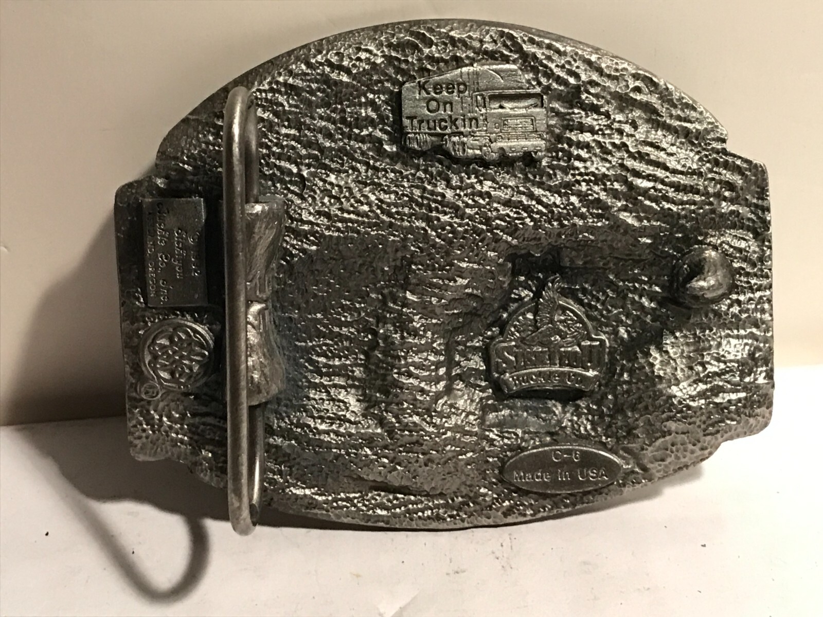 King of the Road Belt Buckle semi truck driver 1992 Siskiyou Buckle Co. USA Made