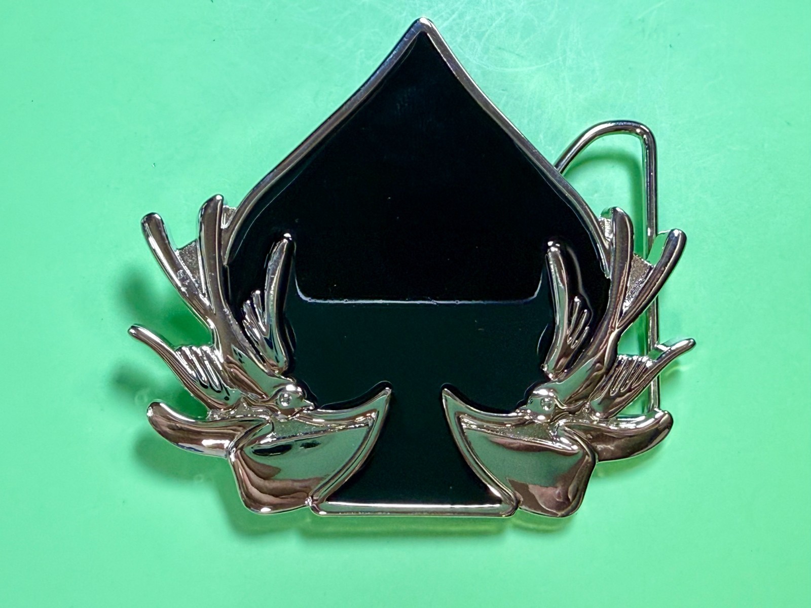 Spade Playing Cards W/ Birds Cutout NOS 2005 Hunters Vegas Baby! Belt Buckle