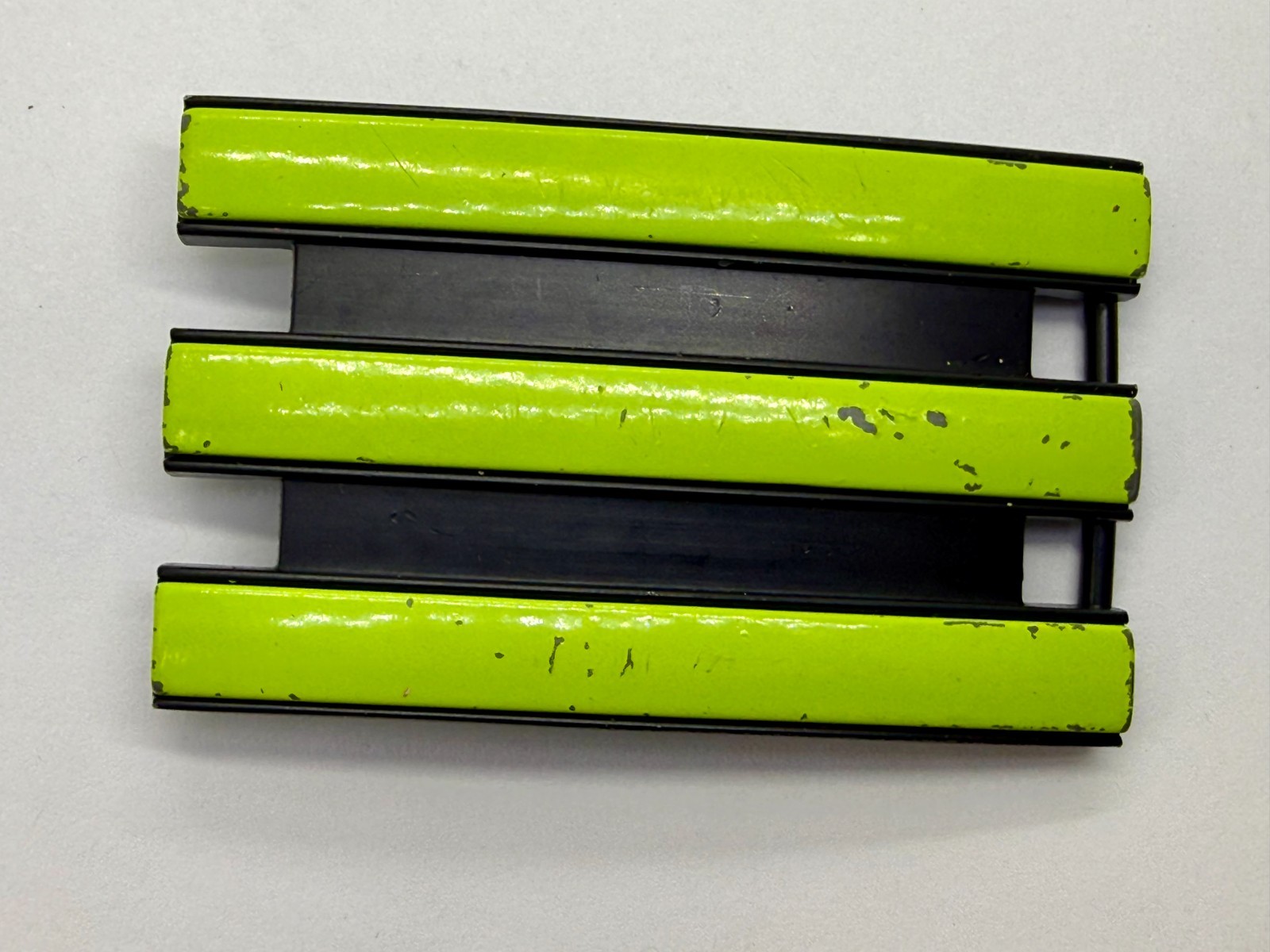 Adidas Golf 3 Stripe Green & Black Color Trophy Award Style Vintage Belt Buckle
