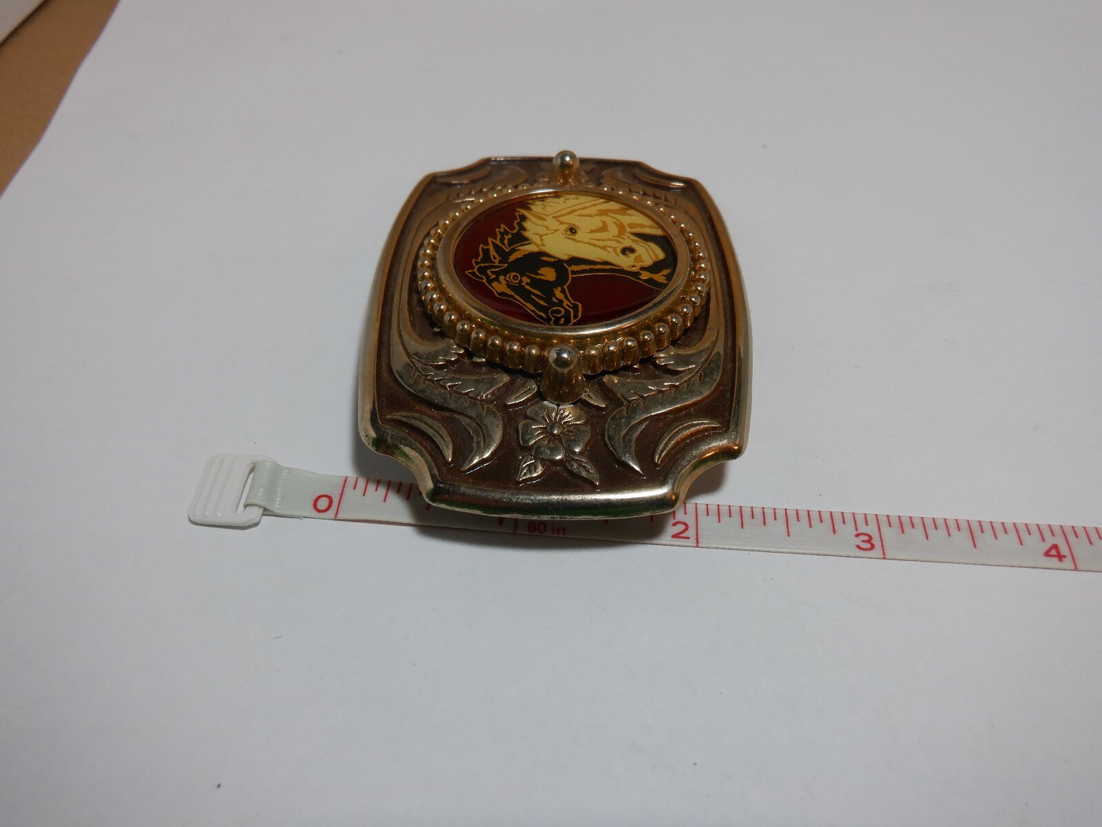 1980s HORSES BLACK & WHITE BELT BUCKLE MADE USA GOLD METAL RESIN VINTAGE