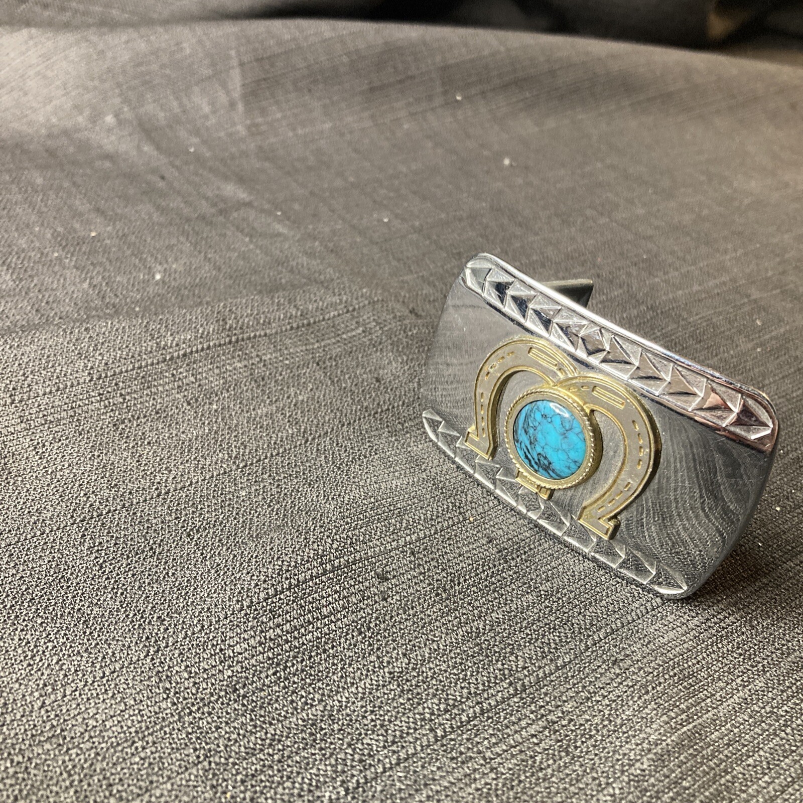 Double Horseshoe Faux Turquoise Chrome Belt Buckle