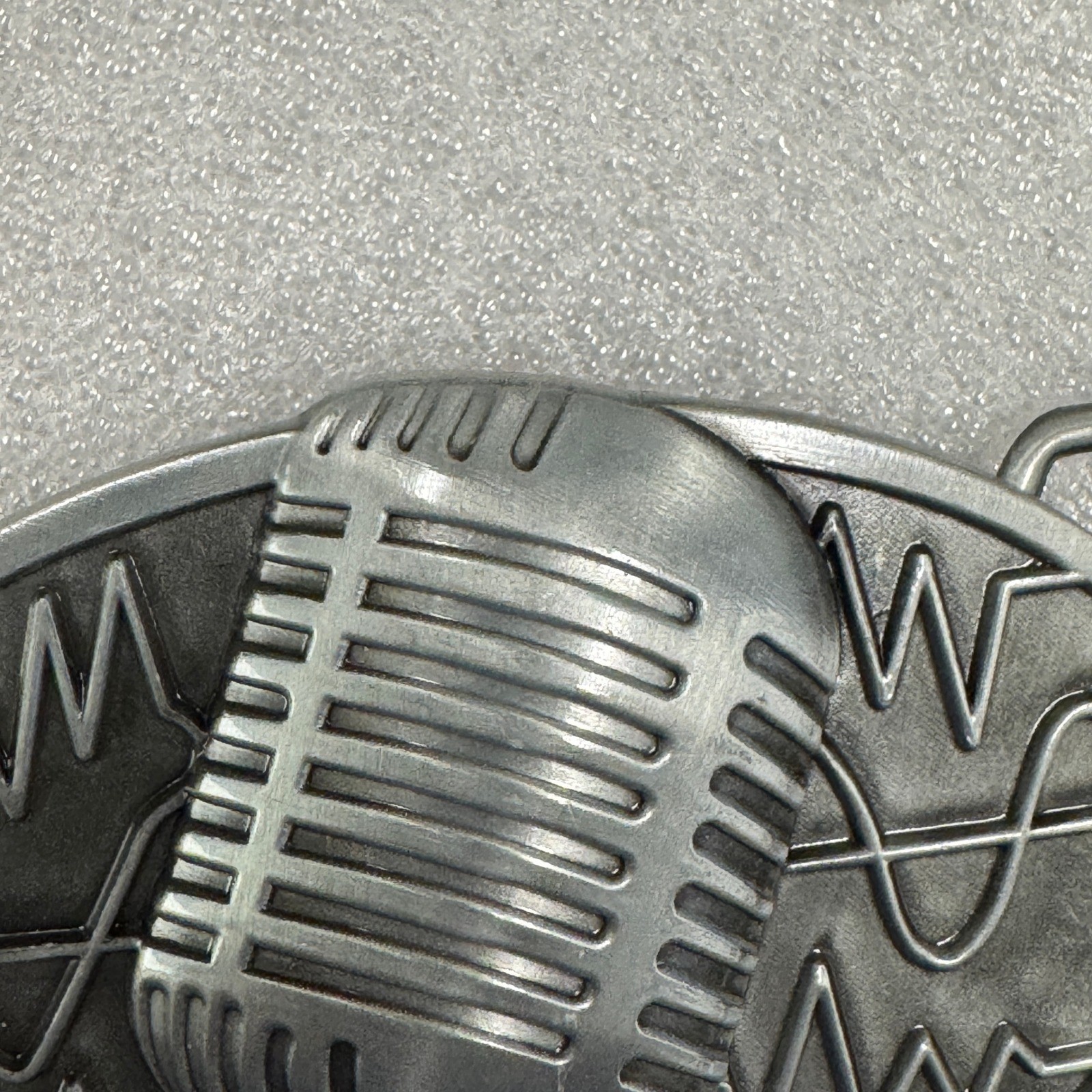 Microphone Sound Wave Belt Buckle Retro Music Rockabilly Metal