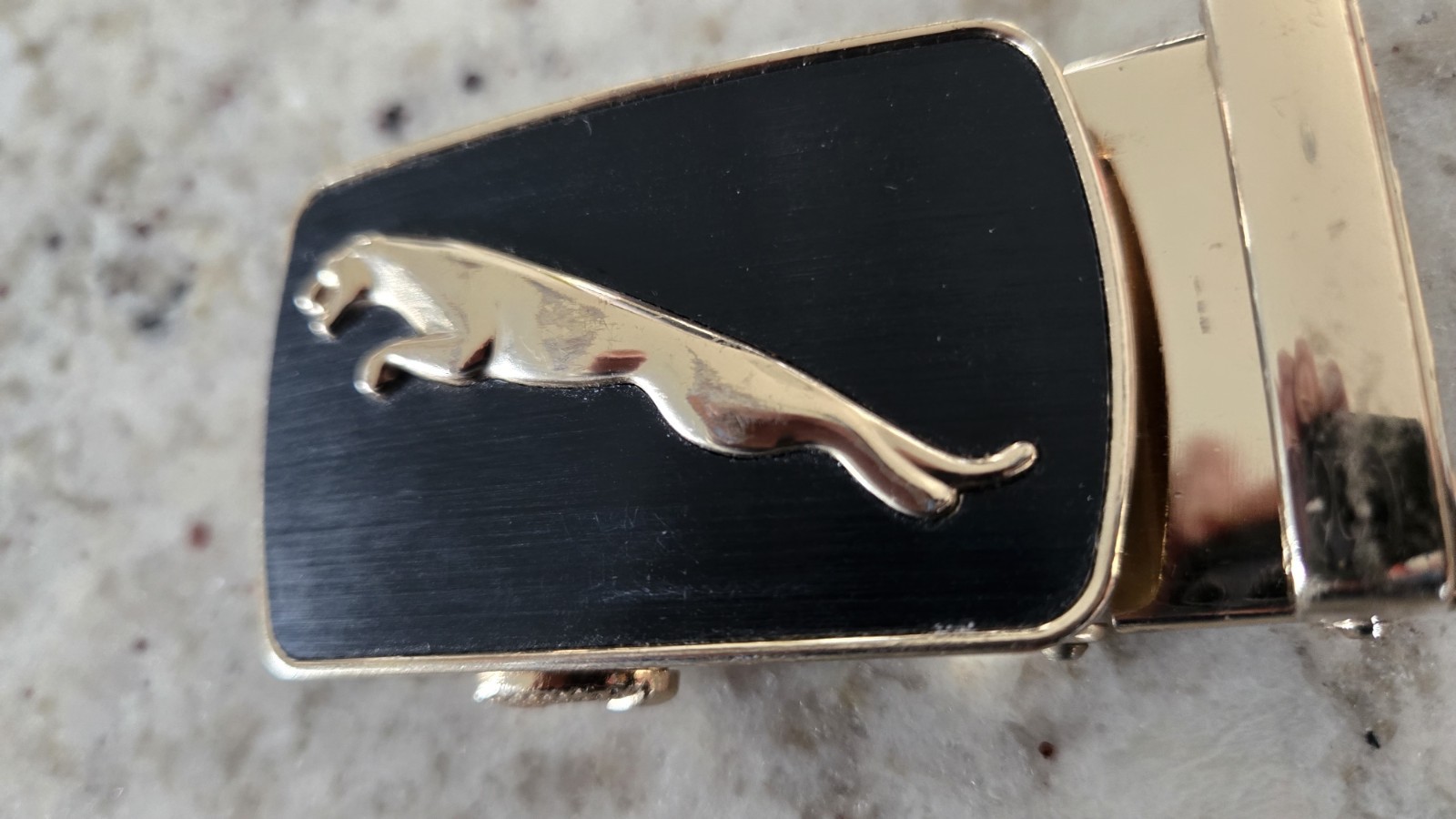 Men’s belt Buckle. Automatic sliding buckle Black /Gold Jaguar Belt buckle only