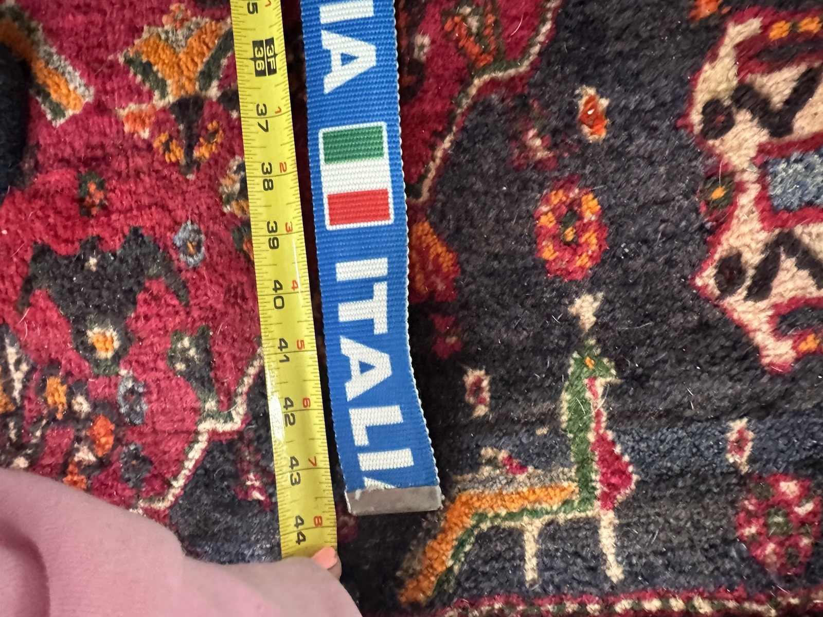 Italy Italian Italia Green Red and white belt flag 44” Long Adjustable