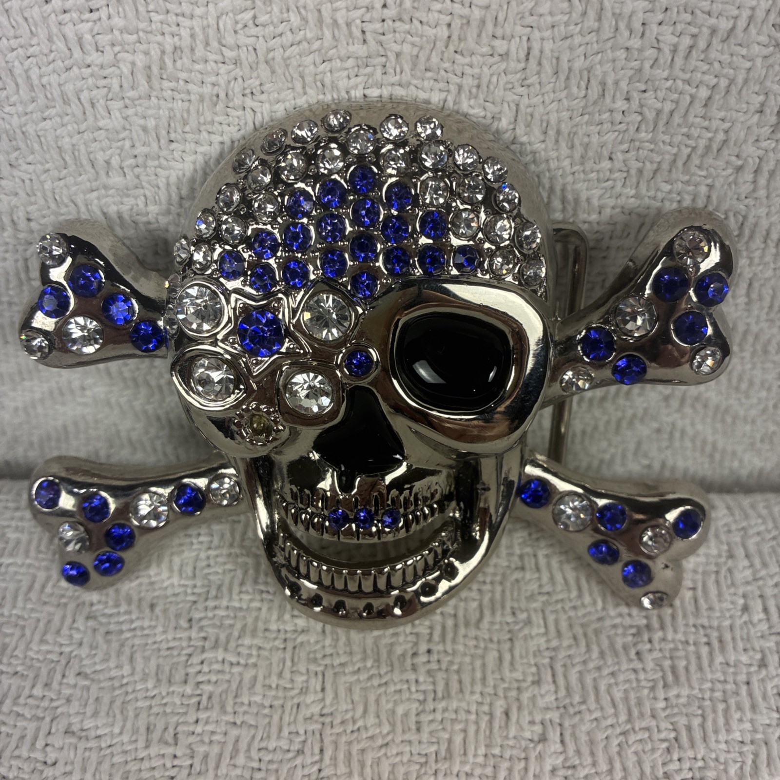 Belt Buckle Skull With Crossbones Blue Clear Rhinestones New No Tags