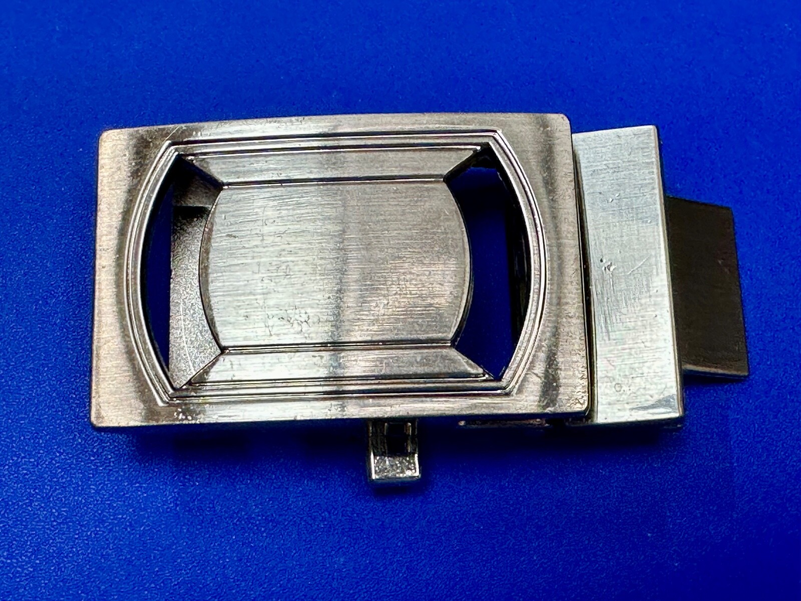 See Through Replacement Ratchet Style Vintage Belt Buckle