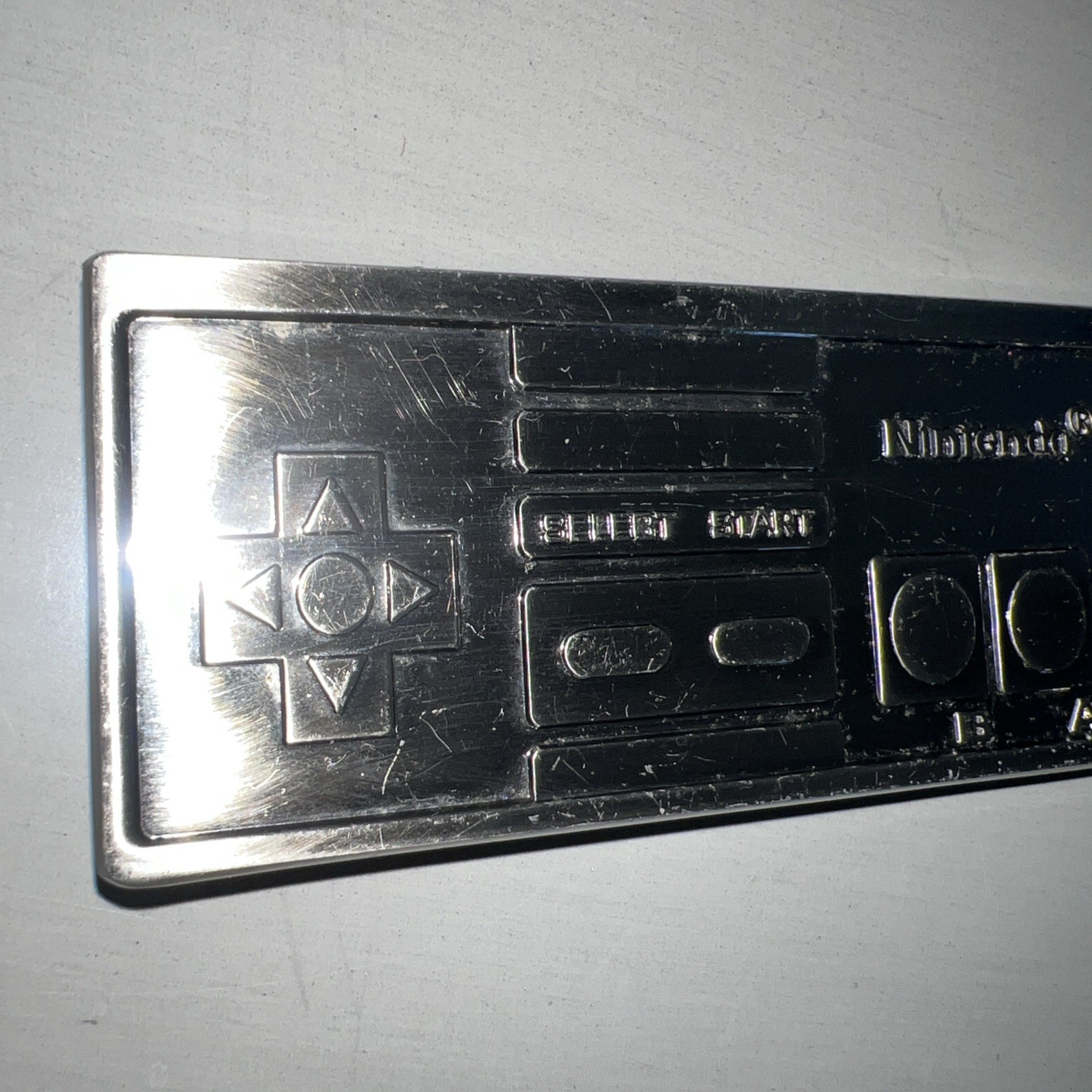 RARE Nintendo Entertainment System NES Controller Metal Belt Buckle Chrome 2007
