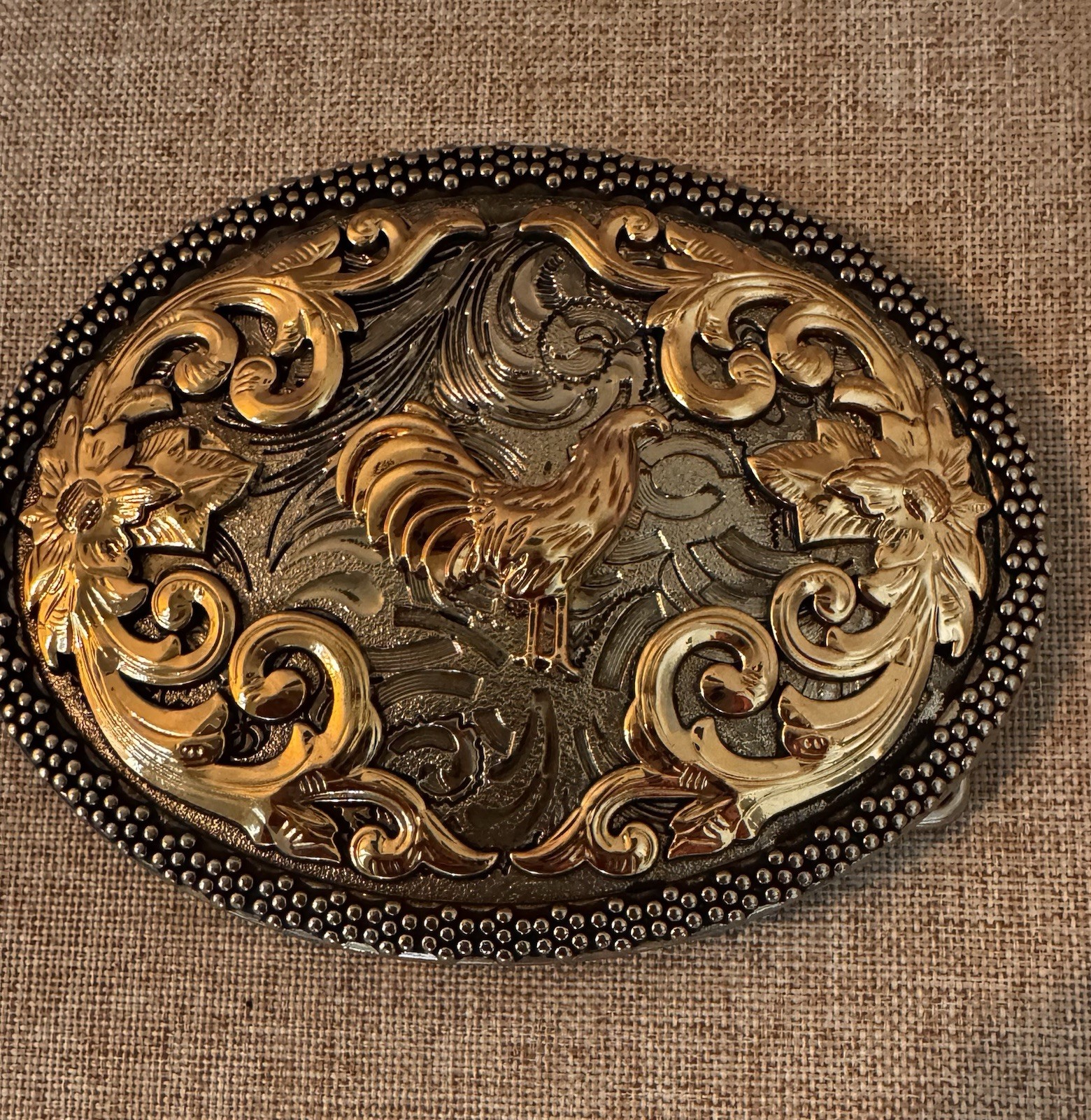 ALSA SILVER & Gold tone OVAL STANDING ROOSTER Belt Buckle