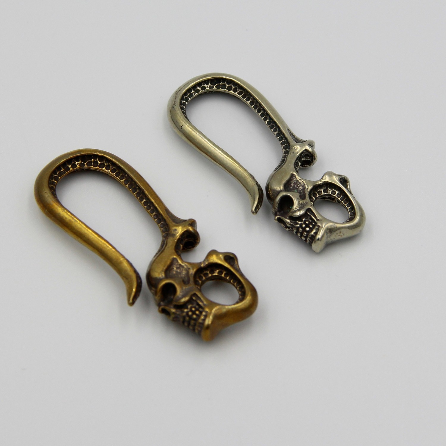 Skull Hook Belt Keychain Key Chain Holder Retro Brass/Old Silver Color lot